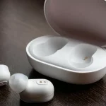 Bluetooth Kulaklık Sağlığa Zararlı mı? Ses Seviyesi Gerçekten İleri Tahrip Ediyor